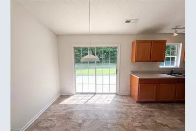 1807 Antler Court, Greensboro, NC 27406 - Photo 5