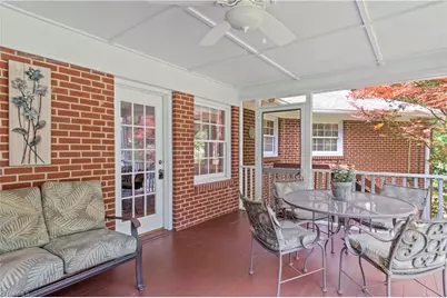 216 S Avalon Road, Winston-Salem, NC 27104 - Photo 17
