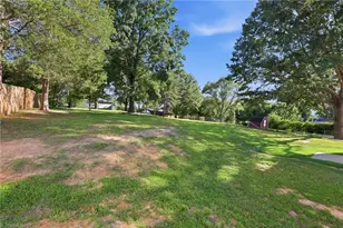 1950 Skycrest Dr, Winston-Salem, NC 27127 - Photo 33
