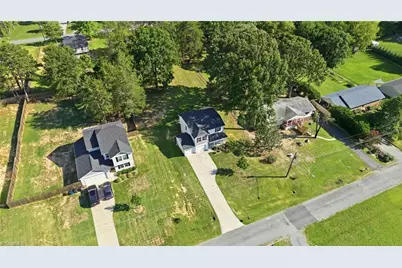 1950 Skycrest Drive, Winston-Salem, NC 27127 - Photo 41