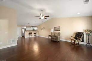 204 Oak Ridge Dr, Archdale, NC 27263 - Photo 15