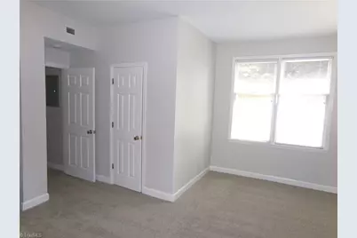 352 Meadows Circle, Winston-Salem, NC 27104 - Photo 13