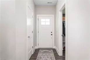 935 Cannon Crossing Cir, Greensboro, NC 27410 - Photo 5