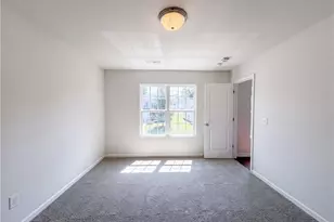 4655 Chapel Ridge Dr, Greensboro, NC 27405 - Photo 11