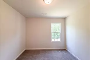 4655 Chapel Ridge Dr, Greensboro, NC 27405 - Photo 17