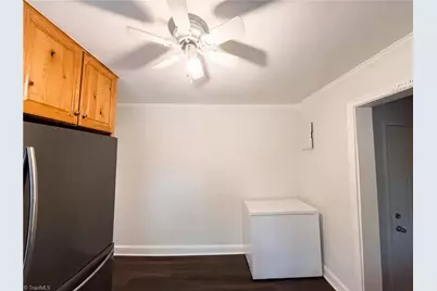 718 Hardeman Street, Thomasville, NC 27360 - Photo 5