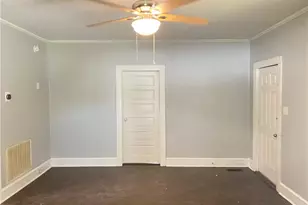 957 Harris St, Eden, NC 27288 - Photo 7