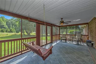 208 Raven Green St, Wilkesboro, NC 28697 - Photo 47