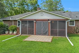208 Raven Green St, Wilkesboro, NC 28697 - Photo 5