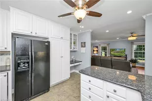 208 Raven Green St, Wilkesboro, NC 28697 - Photo 19