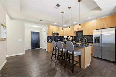 201 Elm Street #901, Greensboro, NC 27401 - Photo 3