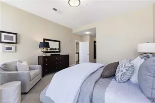 201 Elm St, Greensboro, NC 27401 - Photo 21