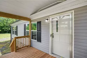153 Mosley Loop, Madison, NC 27025 - Photo 5