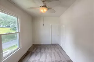 309 Worth St, Mount Airy, NC 27030 - Photo 11