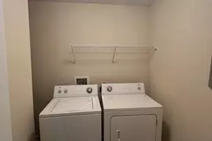 903 Hanahan Ct, Greensboro, NC 27409 - Photo 19