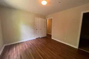 903 Hanahan Ct, Greensboro, NC 27409 - Photo 17