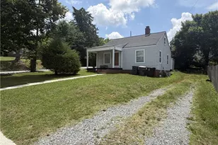 324 E McCulloch St, Greensboro, NC 27406 - Photo 1