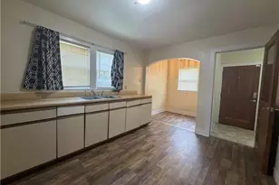 324 E McCulloch St, Greensboro, NC 27406 - Photo 11