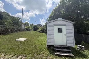 324 E McCulloch St, Greensboro, NC 27406 - Photo 15