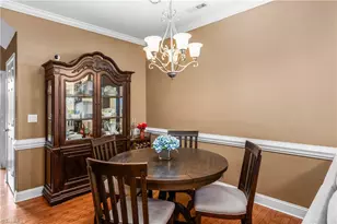 5780 Fox Ridge Ln, Winston-Salem, NC 27104 - Photo 7