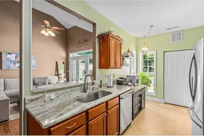 5780 Fox Ridge Lane, Winston-Salem, NC 27104 - Photo 13
