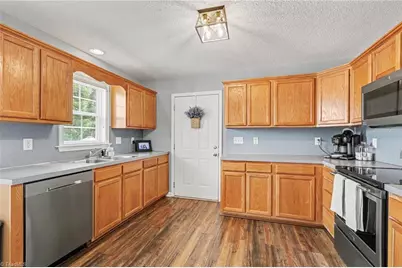 603 Paul Kennedy Road, Thomasville, NC 27360 - Photo 5
