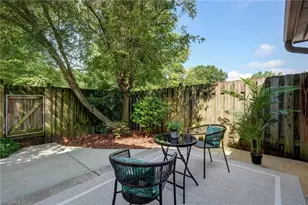 2627 Cottage Pl, Greensboro, NC 27455 - Photo 17