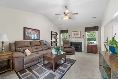 1006 Hastings Hill Road, Kernersville, NC 27284 - Photo 11
