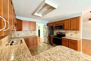 6907 Ridge Haven Rd, Greensboro, NC 27410 - Photo 11