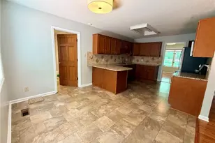 6907 Ridge Haven Rd, Greensboro, NC 27410 - Photo 13