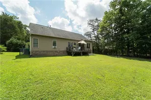 3419 Corvair Dr, High Point, NC 27265 - Photo 27