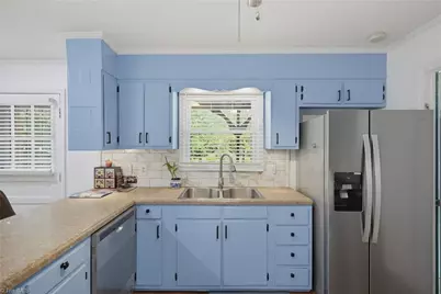 4811 Spilsby Lane, Winston-Salem, NC 27104 - Photo 11