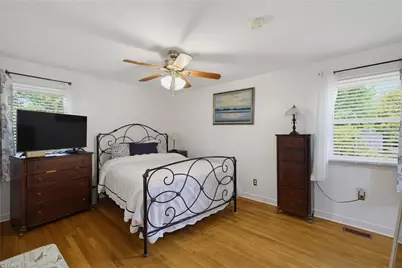 4811 Spilsby Lane, Winston-Salem, NC 27104 - Photo 17