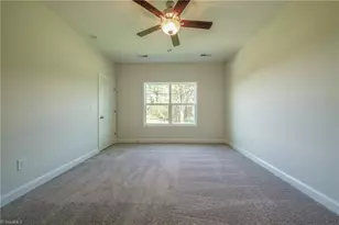 1318 Dandridge Dr, Kernersville, NC 27284 - Photo 15