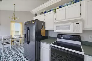 2459 Shadow Valley Rd, High Point, NC 27265 - Photo 15