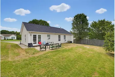 2459 Shadow Valley Road, High Point, NC 27265 - Photo 25