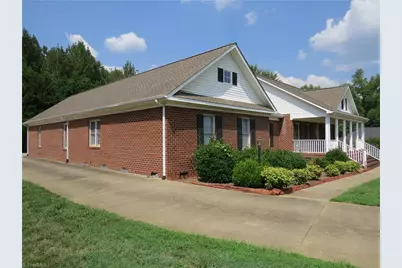 1464 Steve Street, Kernersville, NC 27284 - Photo 5