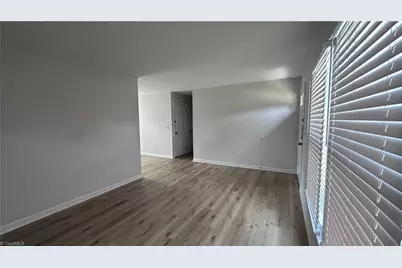 2909 Woodhill Lane, Greensboro, NC 27406 - Photo 7