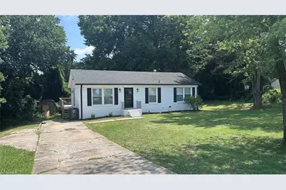 2909 Woodhill Lane, Greensboro, NC 27406 - Photo 5