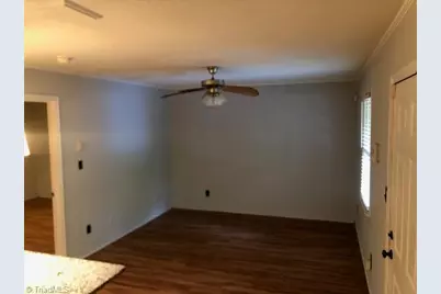 4295 Brownsboro Road #8, Winston-Salem, NC 27106 - Photo 3