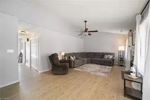 4600 Tamaron Dr, Greensboro, NC 27410 - Photo 9