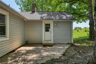 4956 Thom Rd, Mebane, NC 27302 - Photo 15