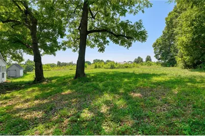4956 Thom Road, Mebane, NC 27302 - Photo 17