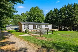 3428 Elledge Mill Rd, North Wilkesboro, NC 28659 - Photo 3