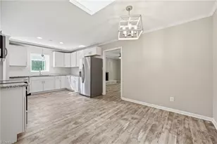 314 Canterbury Rd, High Point, NC 27262 - Photo 13