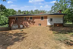 911 Harrison Crossroad Loop, Reidsville, NC 27230 - Photo 27