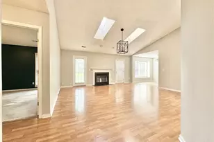 2803 Chillon Ct, Greensboro, NC 27407 - Photo 5