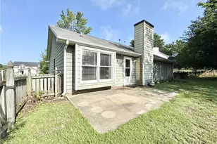 2803 Chillon Ct, Greensboro, NC 27407 - Photo 17