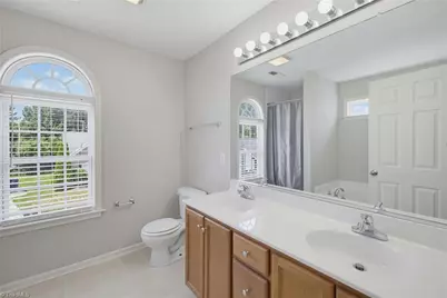 4712 Summerlyn Place Drive, Kernersville, NC 27284 - Photo 19