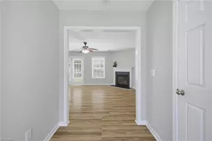4712 Summerlyn Pl Dr, Kernersville, NC 27284 - Photo 5